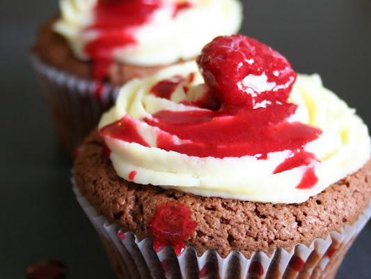 Cupcakes chocolat, mascarpone et framboises
