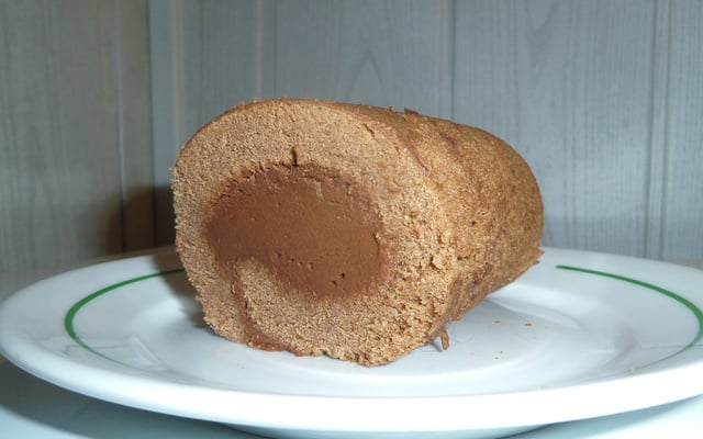 Gâteau roulé tout chocolat rapide