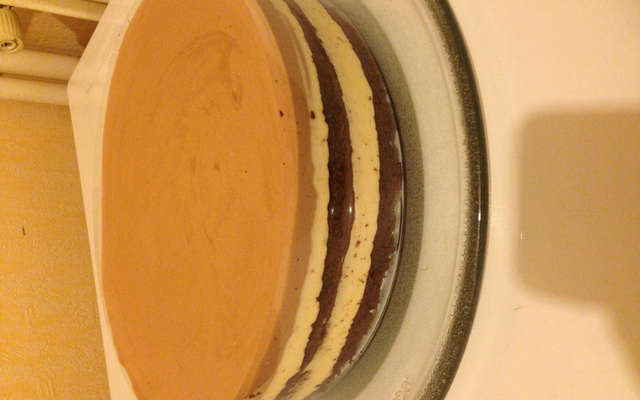 Entremet aux 3 chocolats et son miroir de chocolat noir