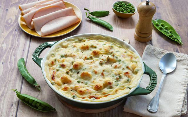 Gratin de gnocchi aux tranches de blanc de poulet