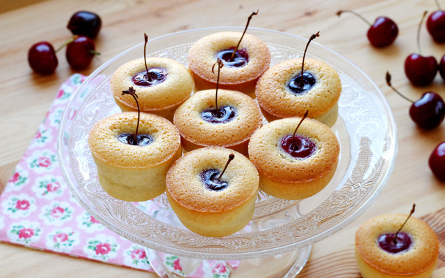 Mini-moelleux à la cerise