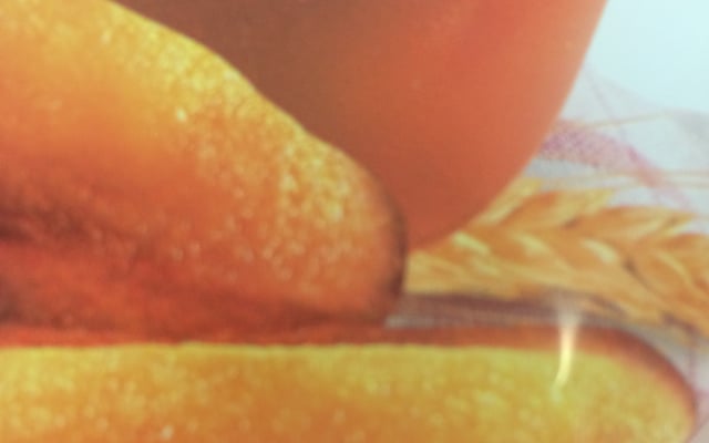 St Jacques patissiere aux framboises au cœur coulant sauce framboise et ses miettes de pistaches