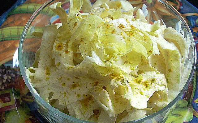 Salade d'endives au curry
