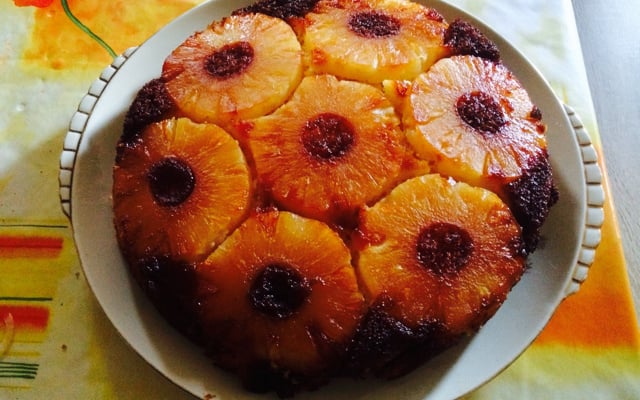 Gâteau caramélisé à l'ananas