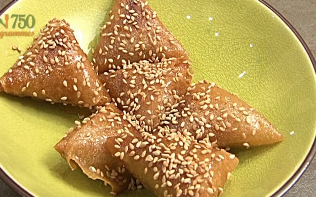 Briouates aux amandes et au miel