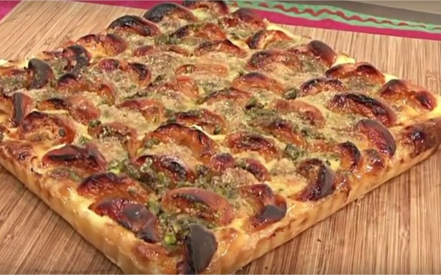 Tarte aux abricots sur pâte feuilletée