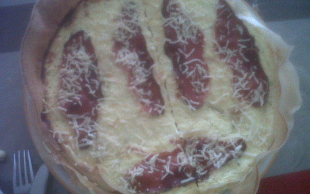 Tarte de feuilles de brick au cantal et jambon sec fumé