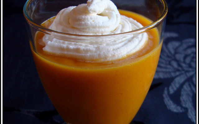 Velouté de potimarron à la crème fouettée