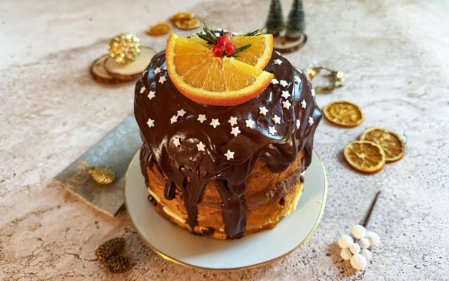Panettone garni aux deux crèmes