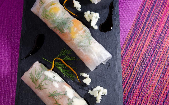 Rouleaux de Printemps au Roquefort et Saumon