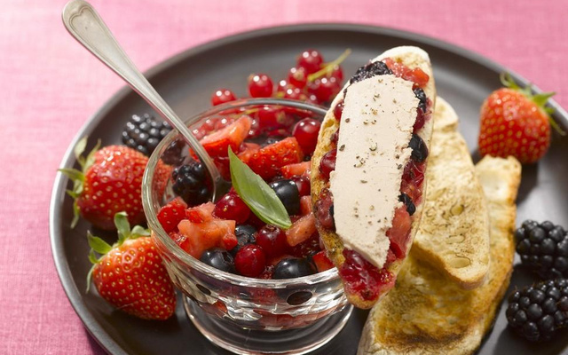 Tartine de fruits rouges au Fleuron de Canard