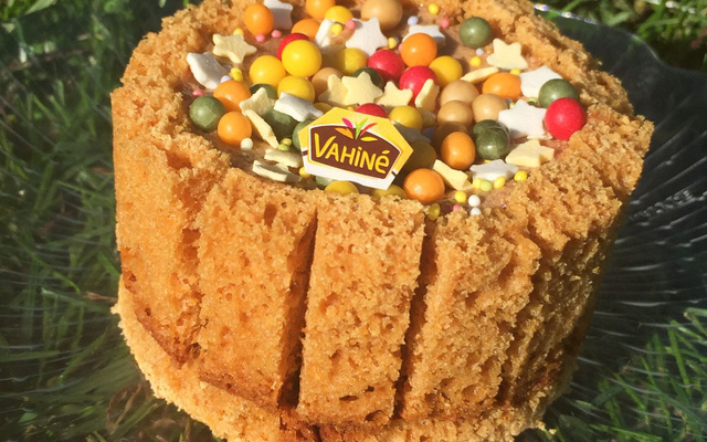 Petite charlotte aux pommes Antares®, pain d'épices et chocolat