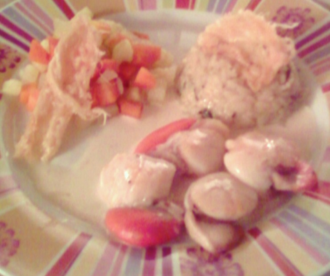 Noix de Saint-Jacques poêlées et son risotto aux herbes et petits légumes