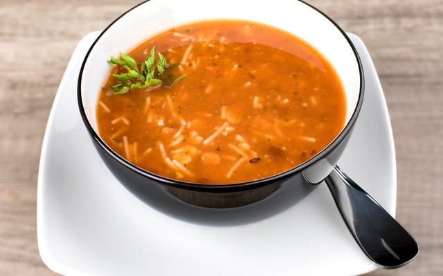 Chaarliya - Soupe de tomate aux pâtes