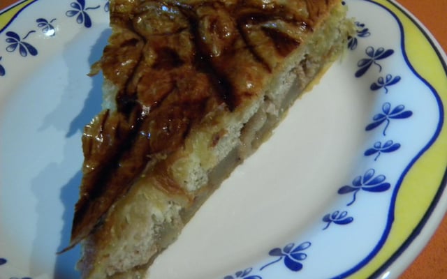 Tarte aux poires caramélisées et noix