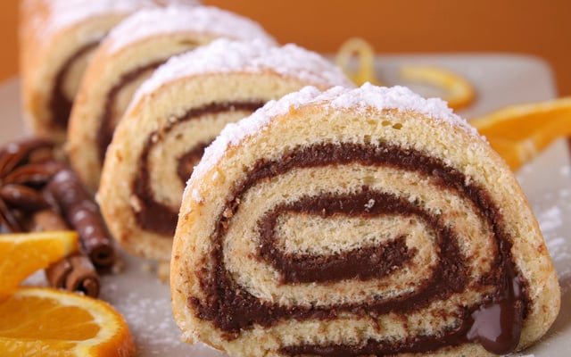 Génoise pour bûche de Noël ou gâteau roulé