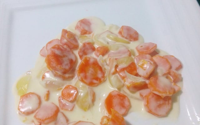 Carottes fondantes à la crème