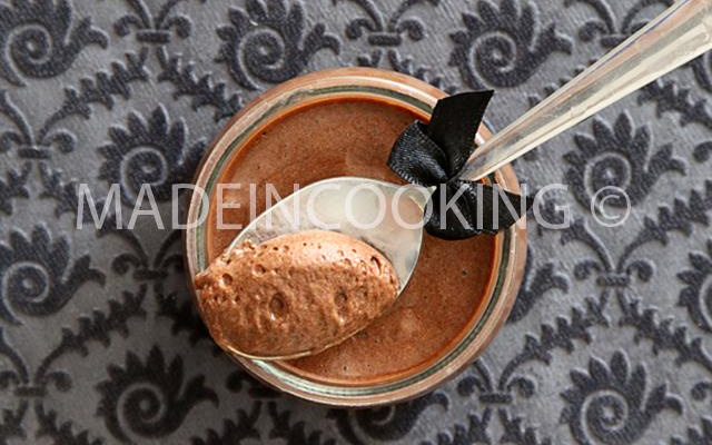 Recette de base de la mousse au chocolat