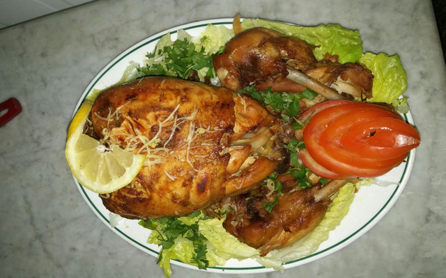 Poulet fermier rôti au four