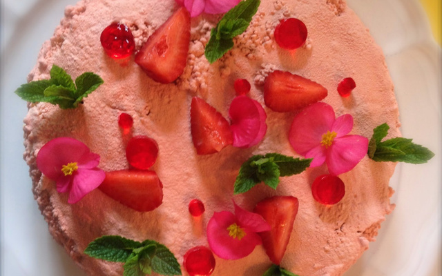 Fraisier 'Fête des mamans'