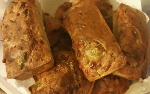 Cake classique aux olives et jambon