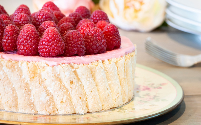 Charlotte revisitée aux framboises