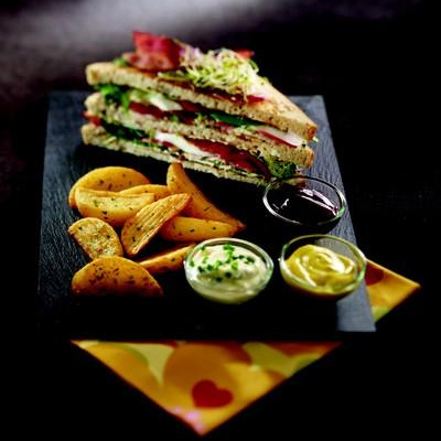 Club fraicheur bacon tomates et Mozzarella