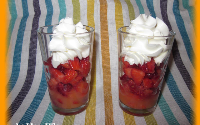 Verrine aux fruits et sa chantilly