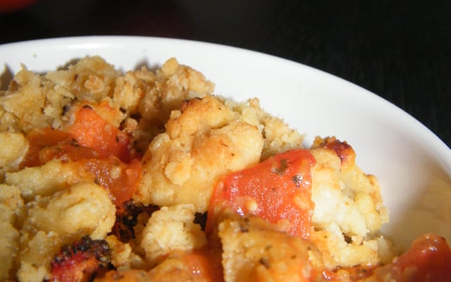 Crumble de tomates aux herbes