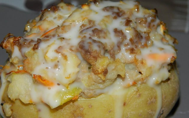 Pommes de terre farcies à la cancoillotte