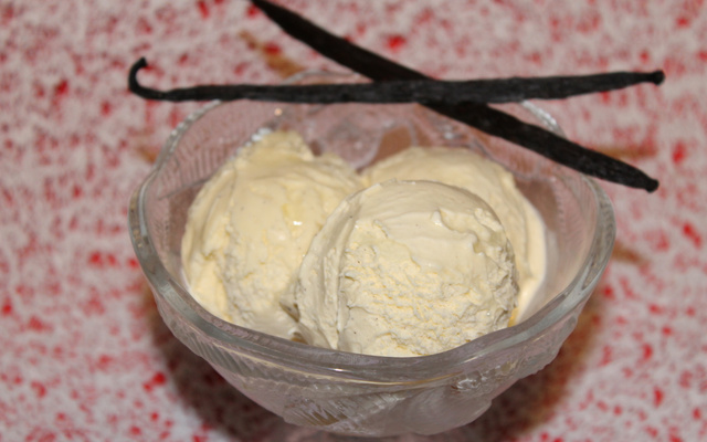 Glace vanille et huile de vanille