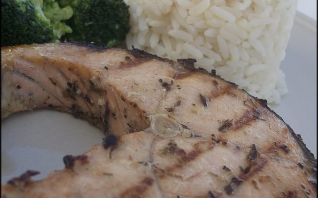 Darne de saumon grillée