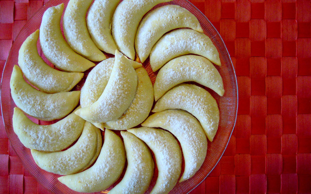 Cornes de gazelle aux amandes