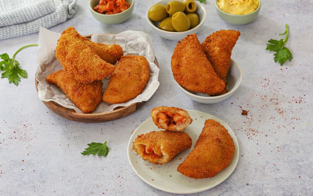 Rissois de camarão (chaussons portugais aux crevettes)