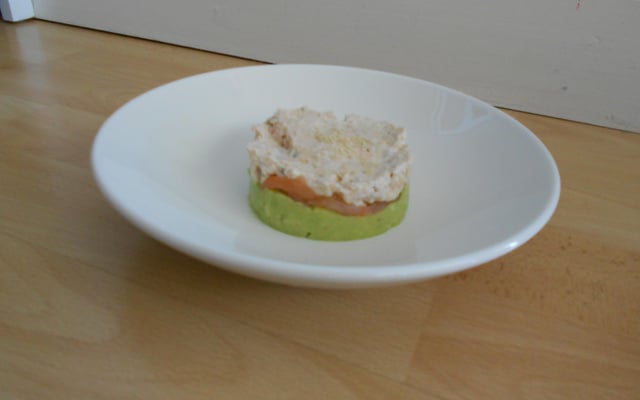Guacamole-saumon fumé-et crème de boursin