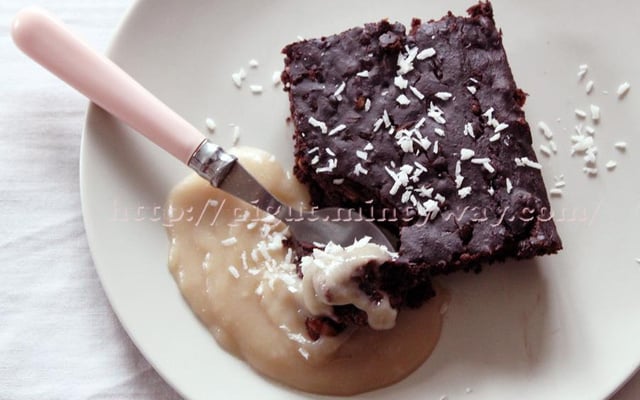 Succulent brownie végétal aux noix de Pécan