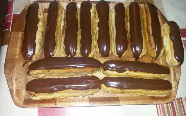 Eclairs au chocolat faciles de Chef Damien
