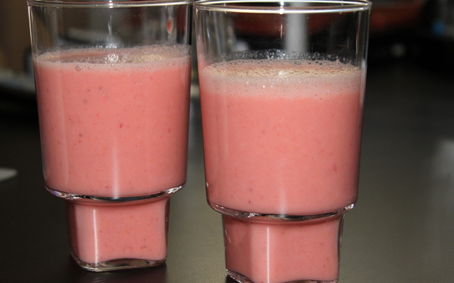 Smoothie orange et fraises