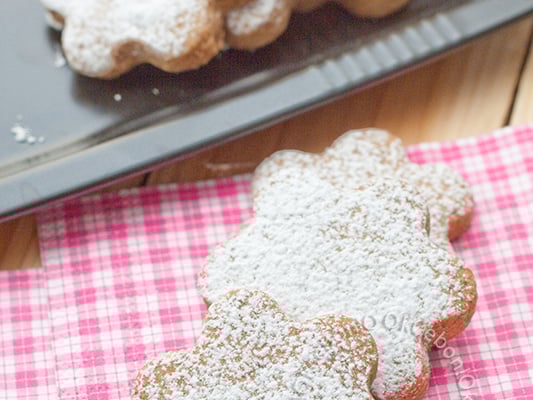 Polvorones sevillanos