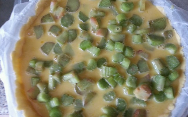 Tarte à la rhubarbe économique