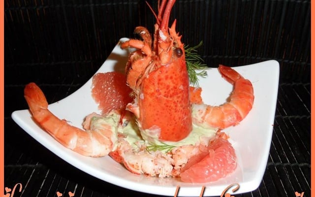 Fraîcheur de homard à l'avocat