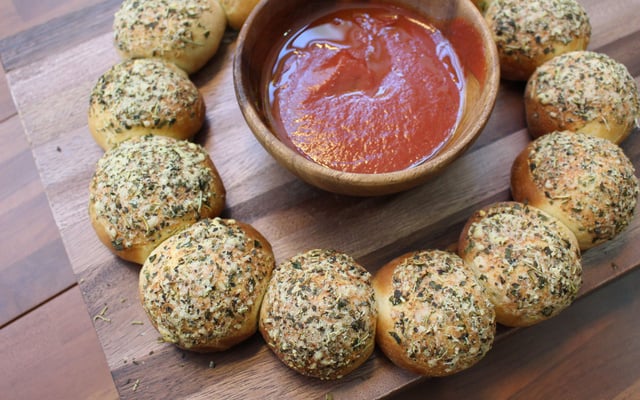 Pizza bread dips