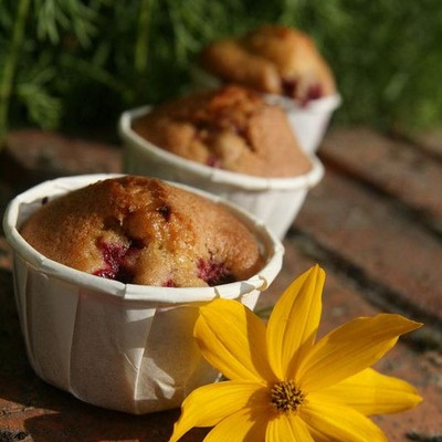 Muffins aux framboises du jardin, parfum de pandan