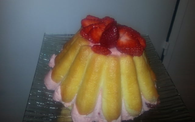 Charlotte aux fraises