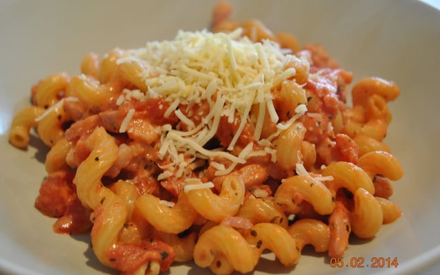 Pates sauce tomates, basilic