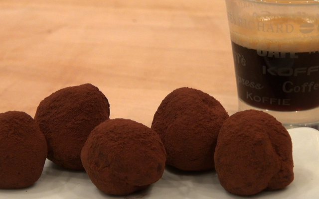 Truffes au chocolat et au miel d'acacia