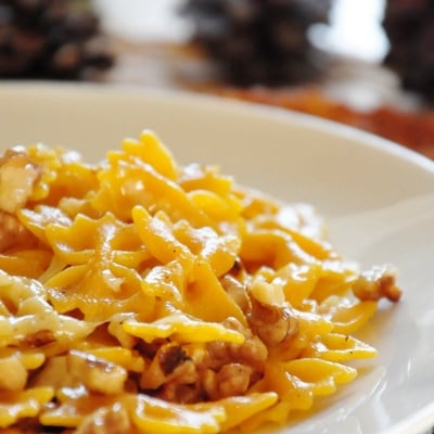Pâtes au comté vieux et aux noix