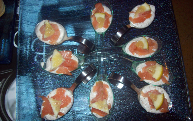 Cuillère de saumon fumé