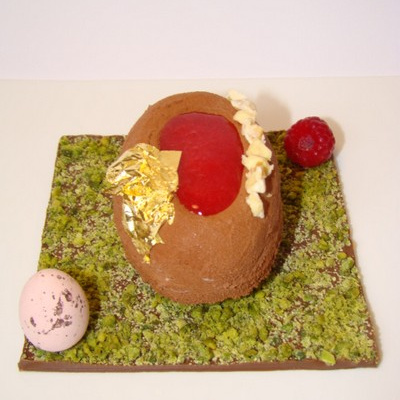 L'œuf de Pâques Ghana, nougat et framboise