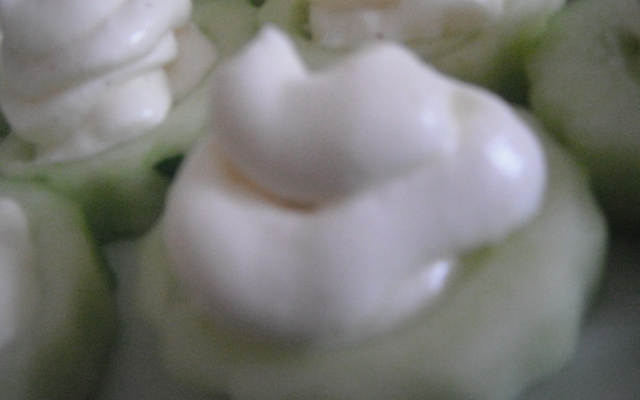 Mousse de Brie sur Concombre